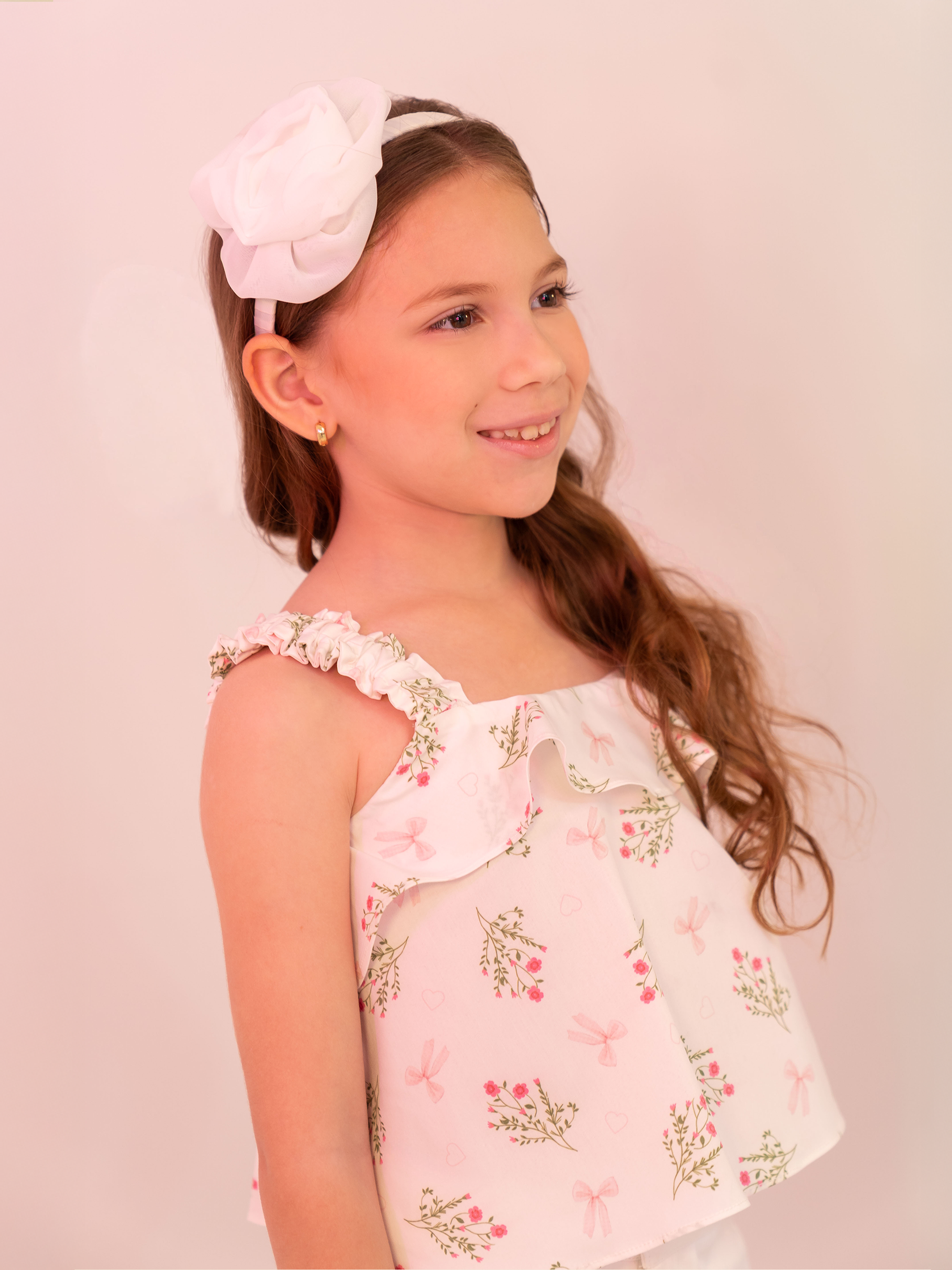 blusa para niñas con diseño colorido