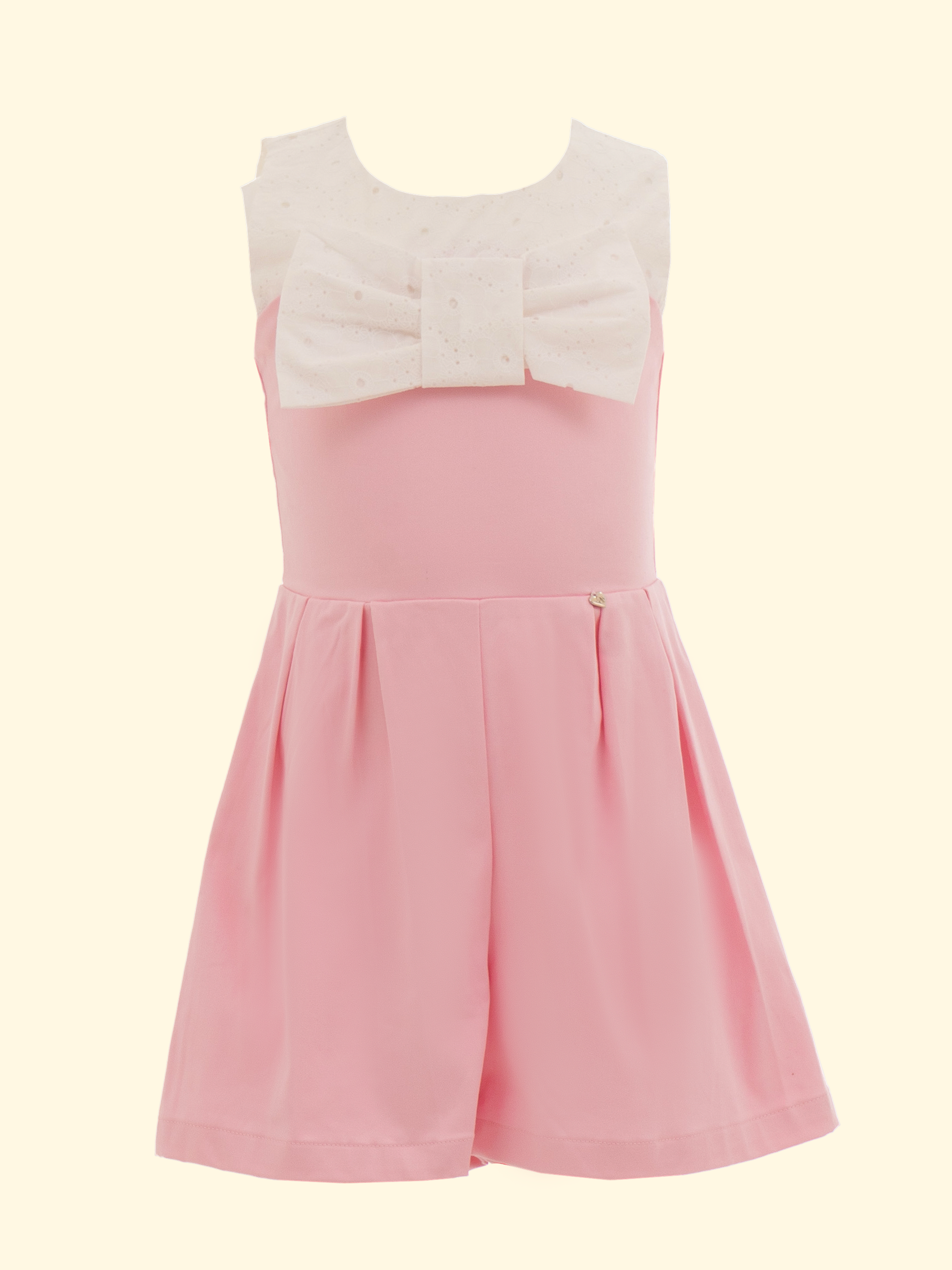 Enterizos elegantes para niñas en dril con acabado delicado y moderno