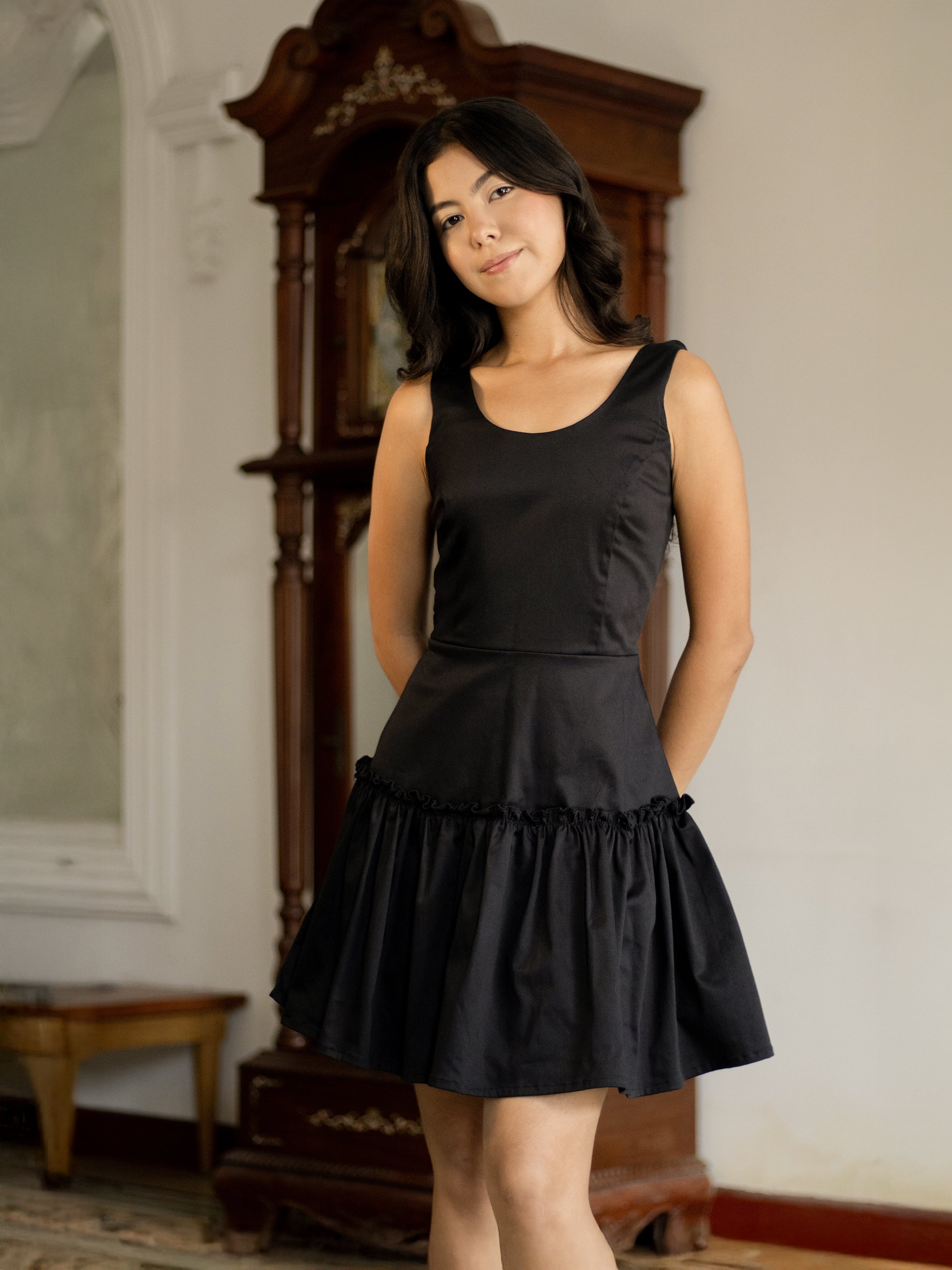 vestido juvenil en dril con arandela en falda