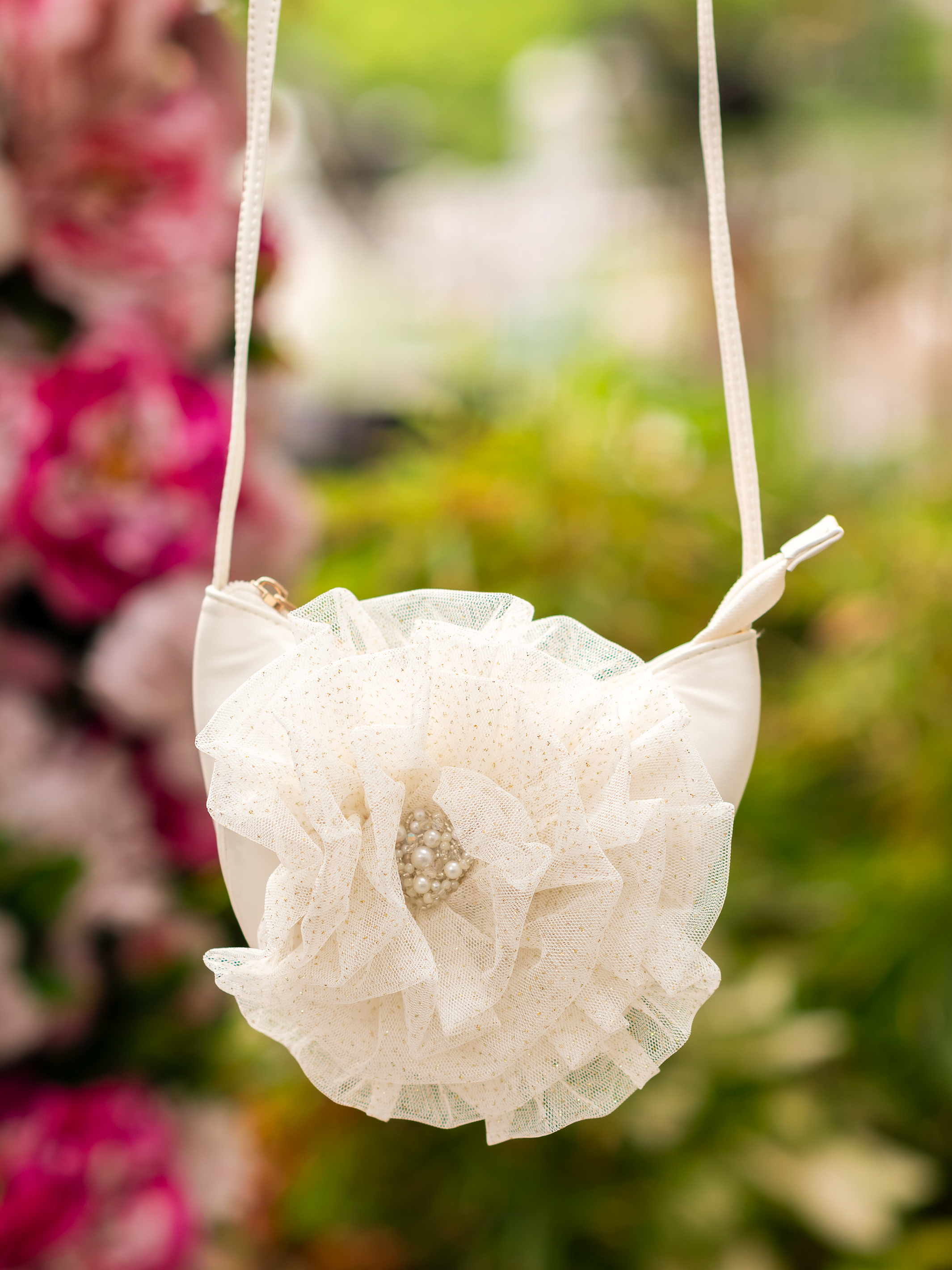 Bolso para niña Dalila en cuero sintético con flor de tul brillante