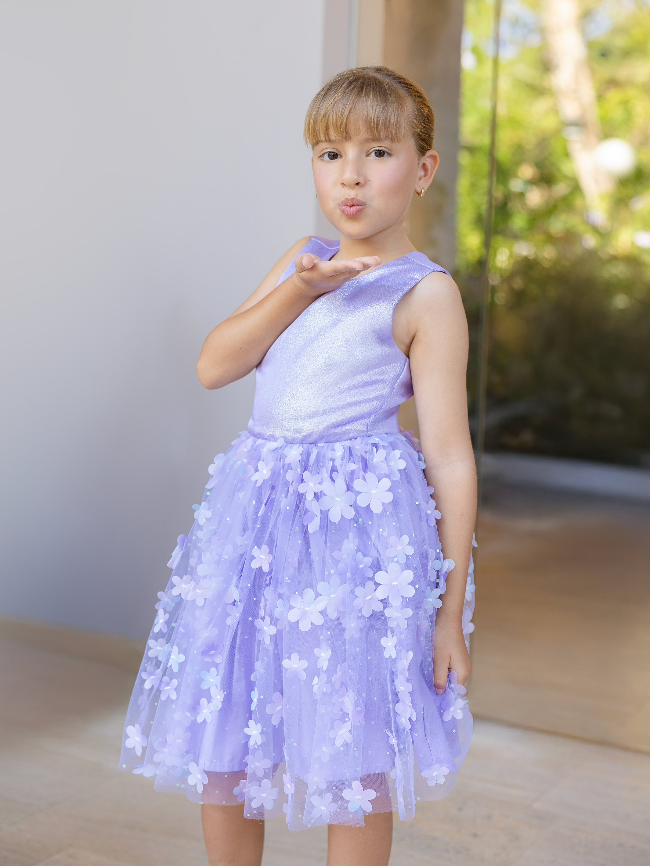 vestidos de niñas de moda con malla decorativa