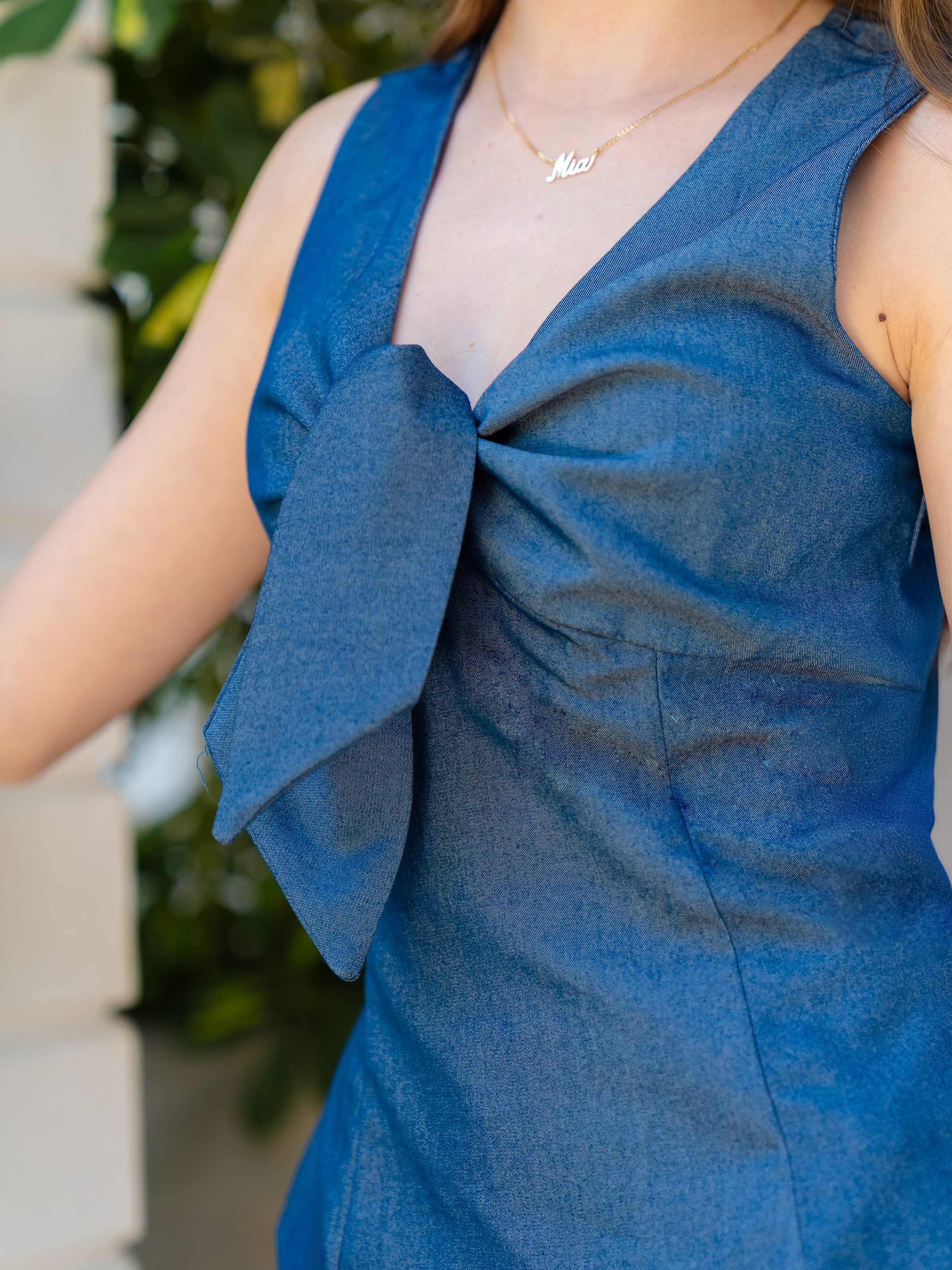 blusas para niñas con cortes frontales modernos