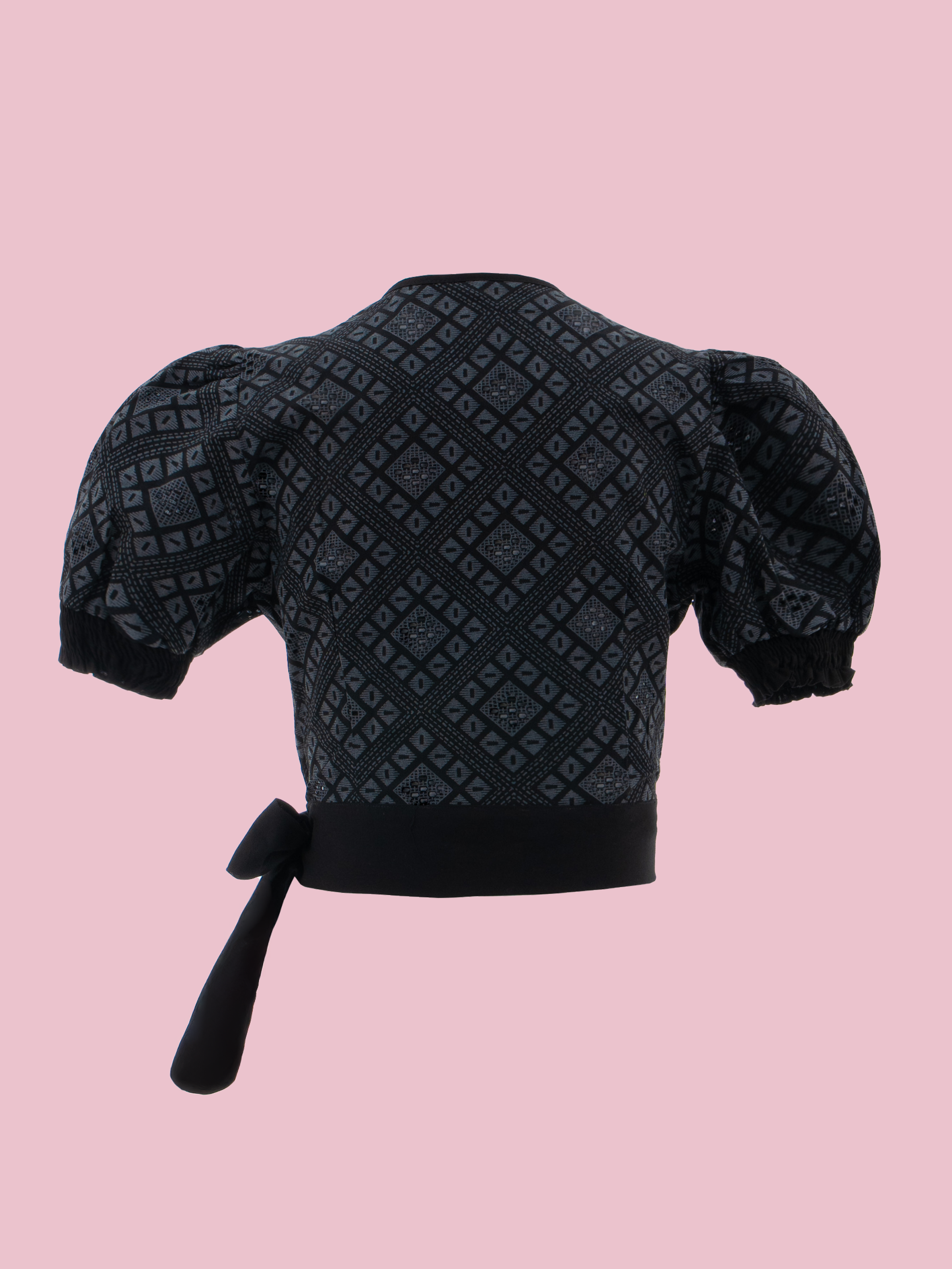 blusas juveniles de moda para looks románticos y modernos