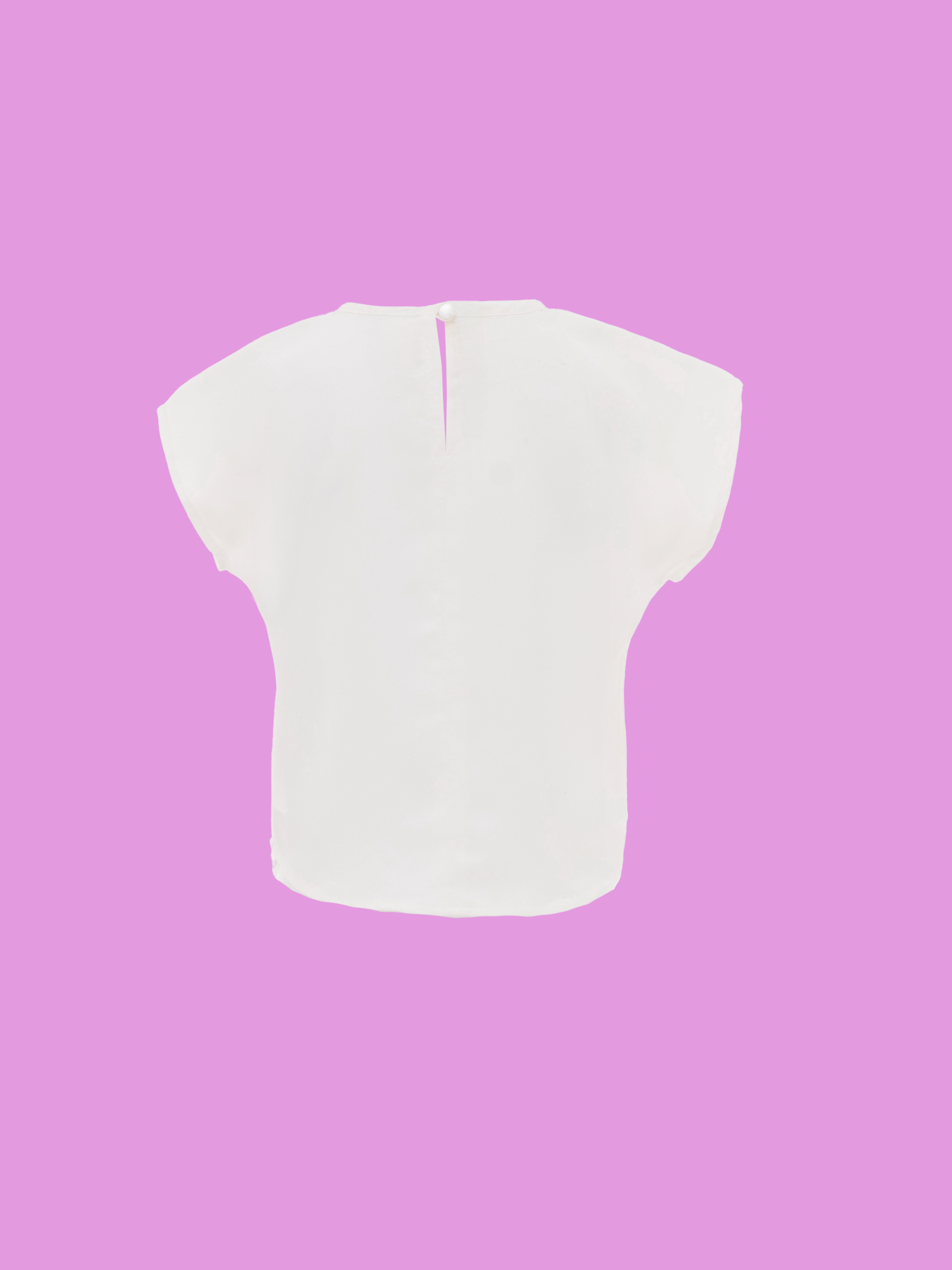 blusa para niñas con mangas de arandela