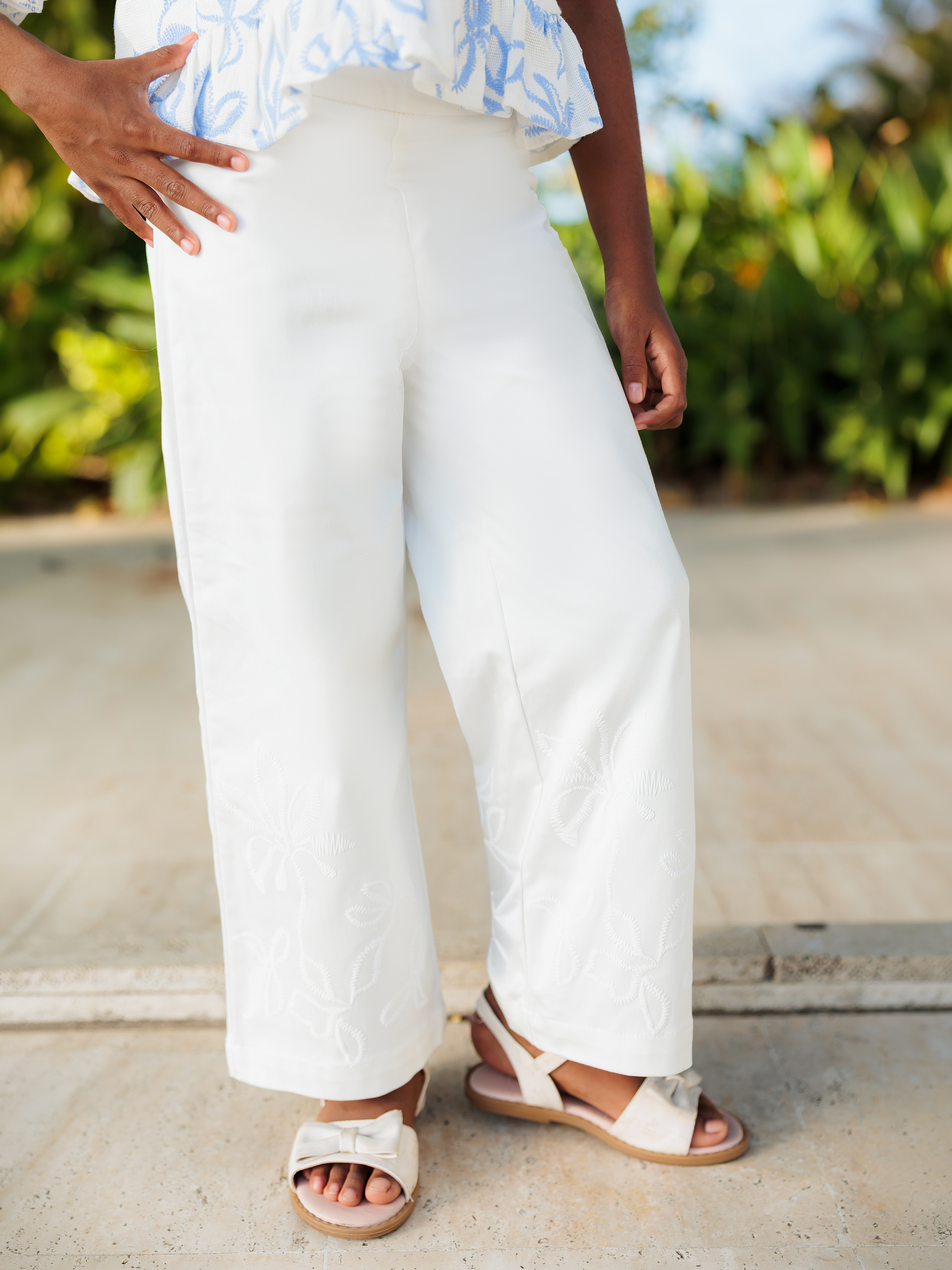 pantalón para niña Denver en tela dril delicado y cómodo