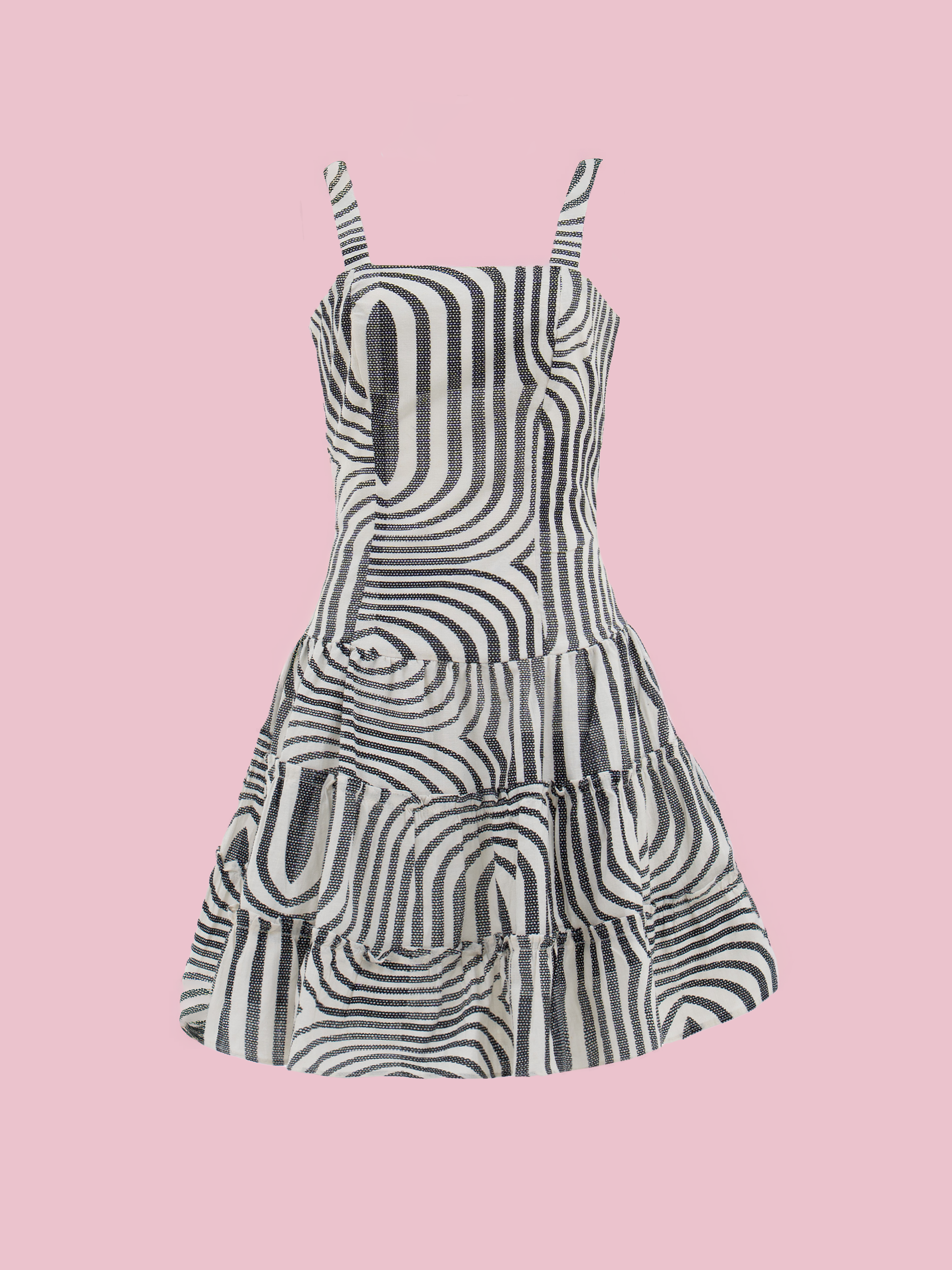 vestido juvenil de tirantas para looks cómodos y delicados